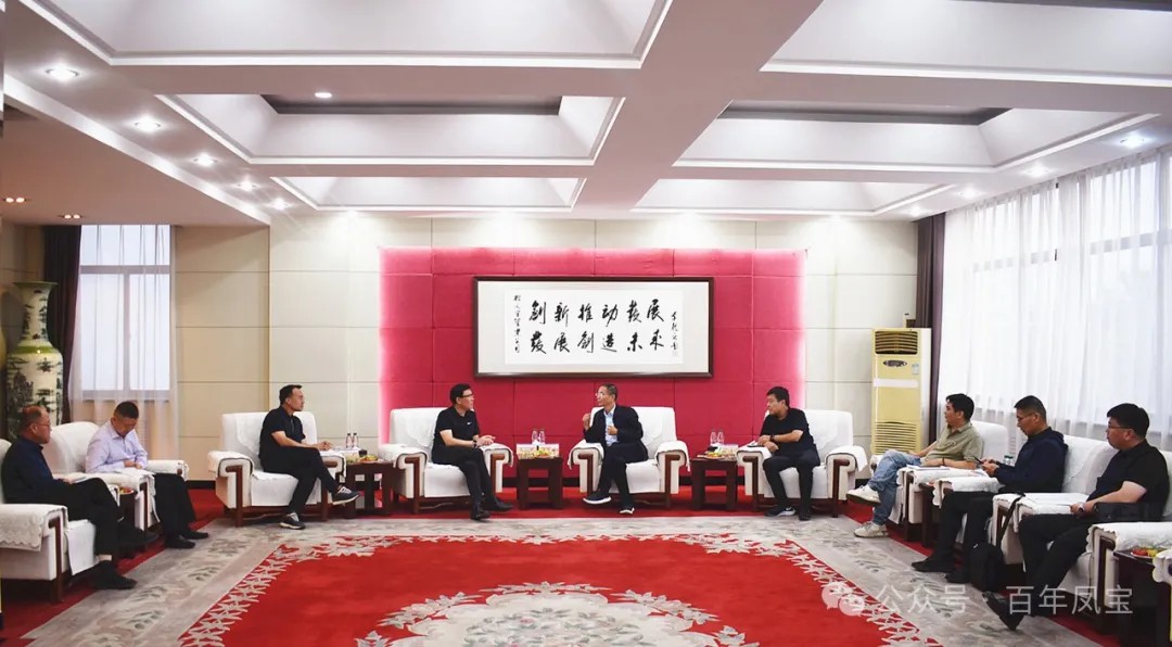 山东日照港集团董事长张江南一行到星空xingkong（中国）走访调研